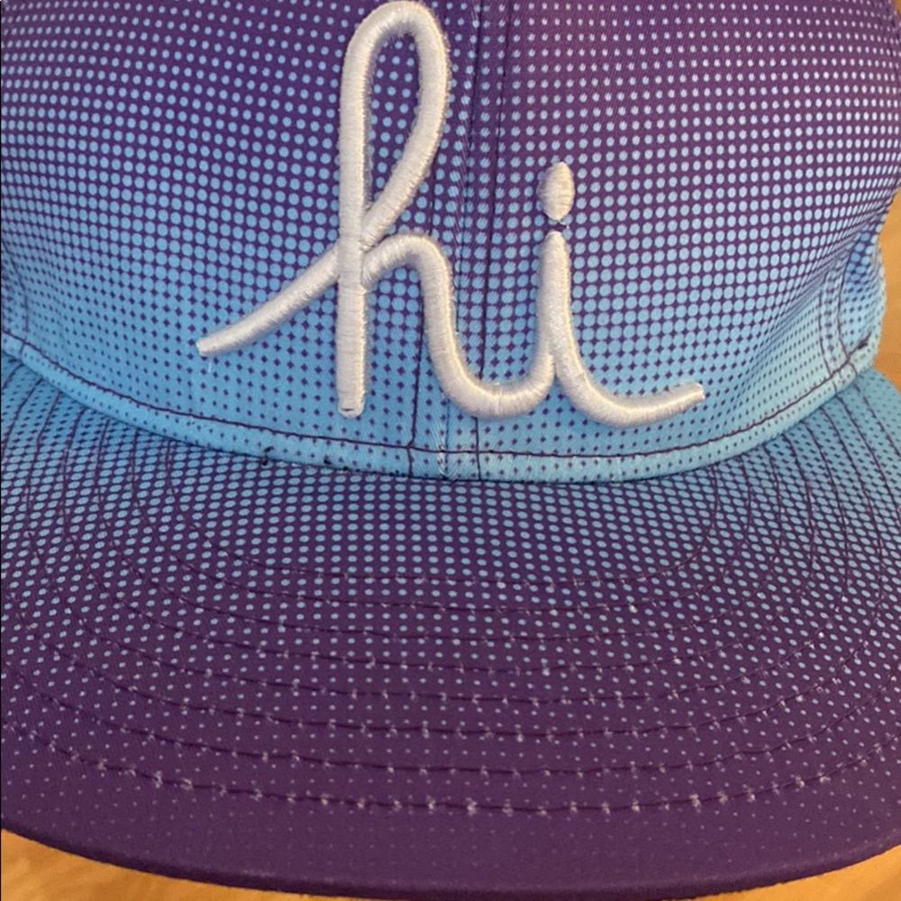 In4mation hat